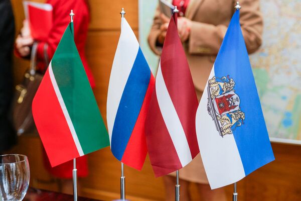 Визит делегации Республики Татарстан во главе с президентом Рустамом Миннихановым в Латвию Визит делегации Республики Татарстан во главе с президентом Рустамом Миннихановым в Латвию - Sputnik Латвия