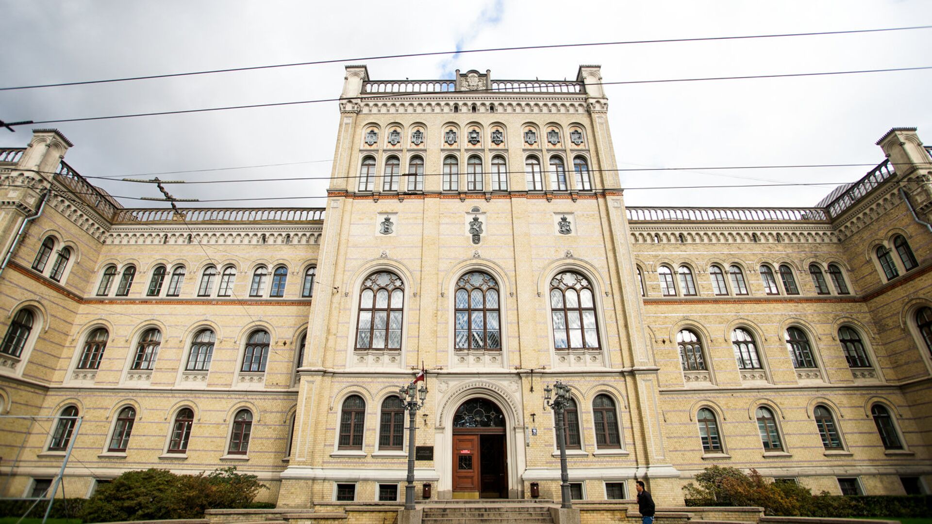 Главное здание Латвийского университета - Sputnik Латвия, 1920, 30.03.2022