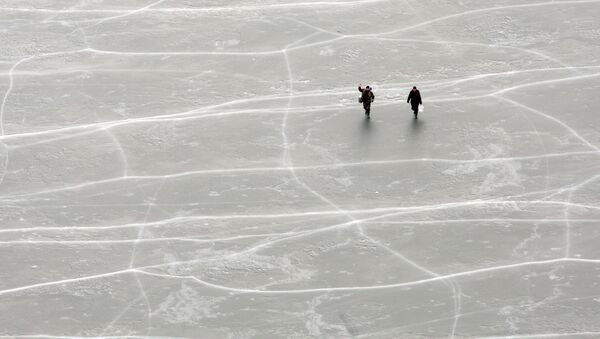 Рыбаки на льду - Sputnik Латвия