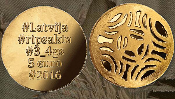 Золотая коллекционная монета 5 евро - Sputnik Latvija