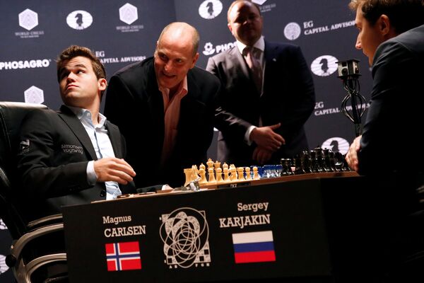 Матч за звание чемпиона мира 2016. М.Карлсен и С.Карякин - Sputnik Латвия
