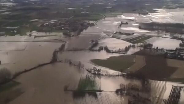 Последствия наводнения на северо-западе Италии. Съемка с вертолета - Sputnik Латвия