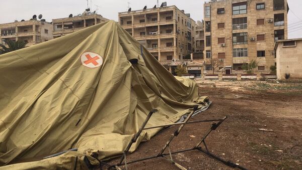 Мобильный госпиталь Минобороны РФ в Алеппо подвергся обстрелу - Sputnik Латвия