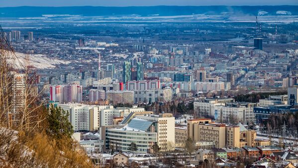 Удивительно чистый и прозрачный воздух для промышленного гиганта Удивительно чистый и прозрачный воздух для промышленного гиганта - Sputnik Латвия