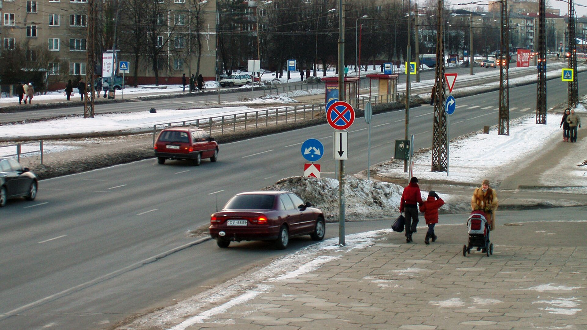 Улица Маскавас в Риге в 2005 году - Sputnik Латвия, 1920, 19.12.2021