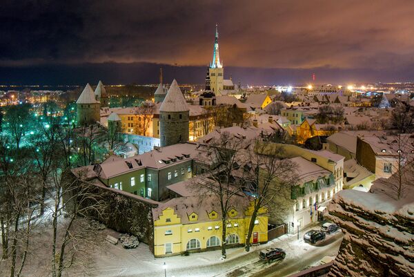 Sniega klātā Tallina vakarpusē - Sputnik Latvija