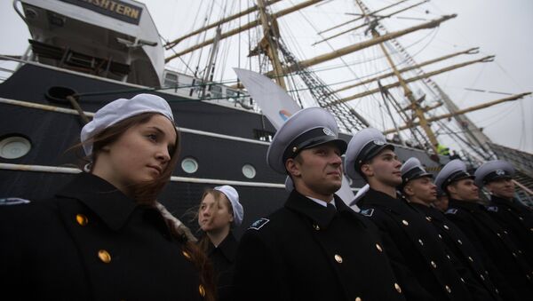 Моряки учебно-парусного судна Крузенштерн - Sputnik Латвия