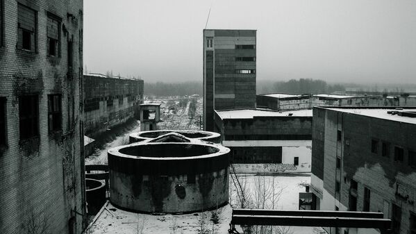 Бывшая бумажная фабрика Слокас в Юрмале - Sputnik Латвия