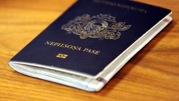 Nepilsoņa pase. Foto no arhīva - Sputnik Latvija