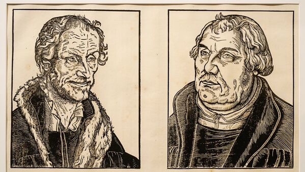 Портреты Филиппа Меланхтона и Мартина Лютера. Гравюра Лукаша Кранаха старшего, начало 16 века - Sputnik Латвия