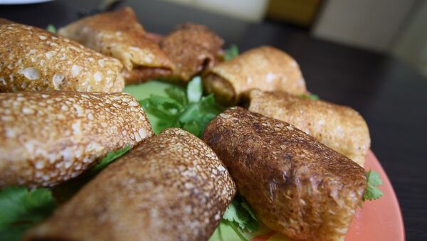 Блинчики без вреда для фигуры – быстро, полезно и вкусно - Sputnik Латвия