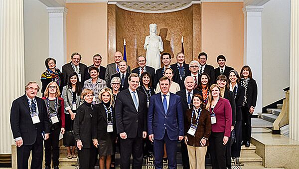 Премьер-министр Марис Кучинскис и представители еврейского комитета из США - Sputnik Латвия