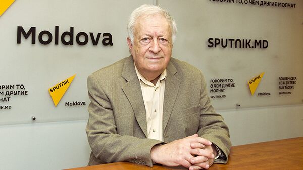 Журналист Илья Марьяш - Sputnik Латвия