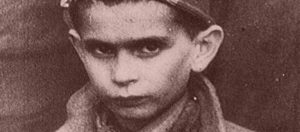 Катастрофа европейского еврейства. Архивные кадры ко дню жертв Холокоста Катастрофа европейского еврейства. Архивные кадры ко дню жертв Холокоста - Sputnik Латвия