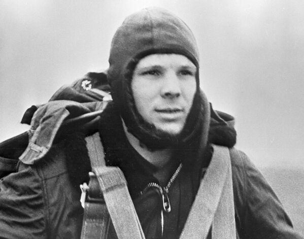 Юрий Гагарин Юрий Гагарин - Sputnik Латвия