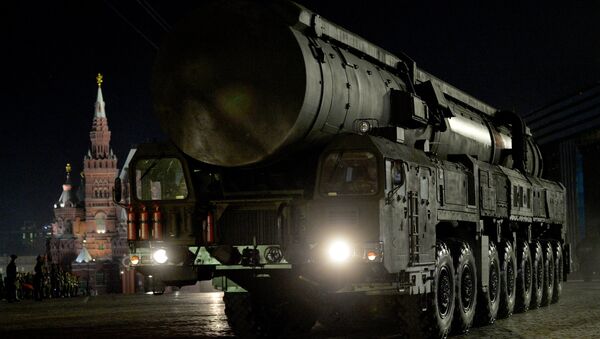 Твердотопливная межконтинентальная баллистическая ракета - Sputnik Latvija