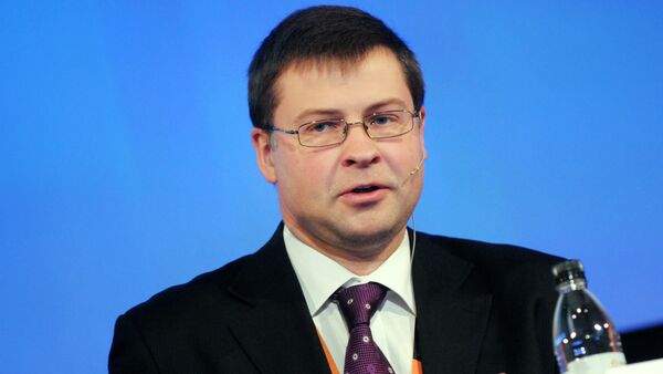 Экс-премьер Латвии Валдис Домбровскис - Sputnik Latvija