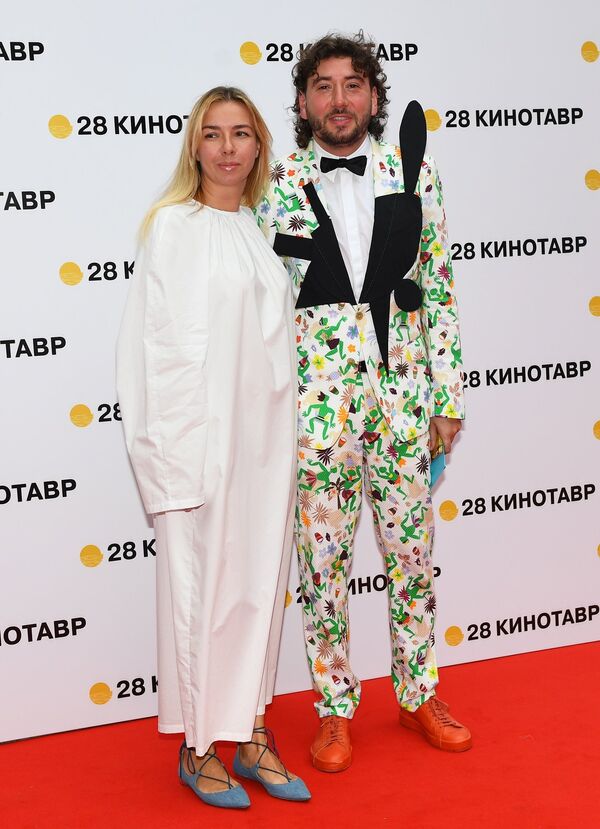 Открытие 28-го Открытого Российского кинофестиваля Кинотавр Открытие 28-го Открытого Российского кинофестиваля Кинотавр - Sputnik Латвия