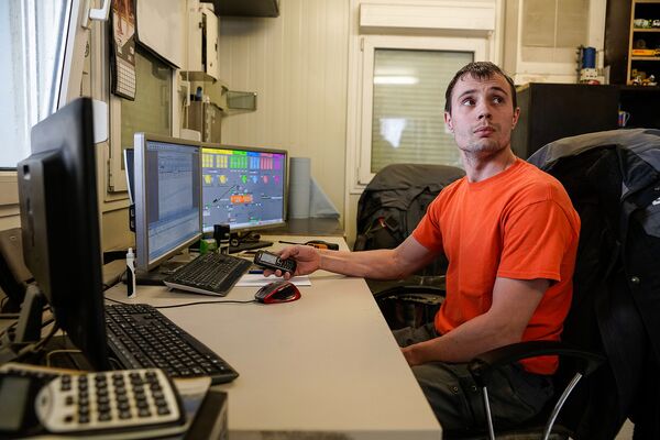 Оператор высокотехнологического производства бетона Оператор высокотехнологического производства бетона - Sputnik Латвия