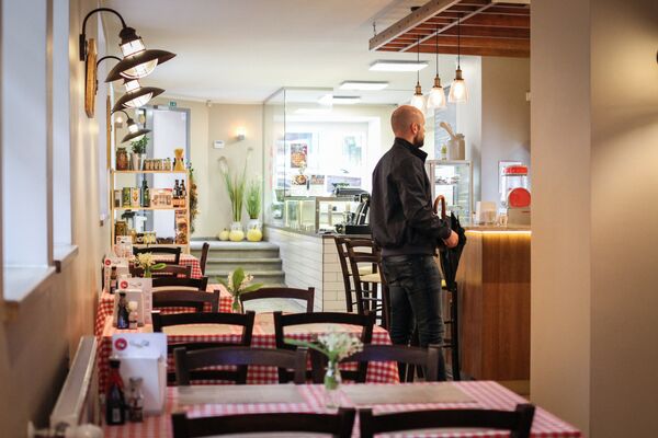 Pizza e Caffè Piccolo Uno – маленький кусочек Италии посреди Риги Pizza e Caffè Piccolo Uno – маленький кусочек Италии посреди Риги - Sputnik Латвия