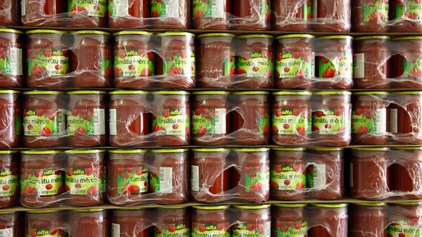 На производстве продукции Spilva На производстве продукции Spilva - Sputnik Латвия