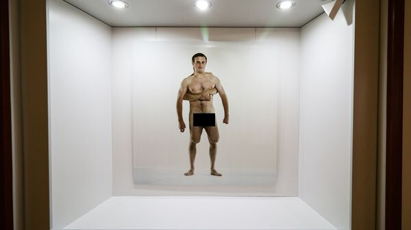 Работа из цикла Слепая зона польского фотографа Артура Жмиевского Работа из цикла Слепая зона польского фотографа Артура Жмиевского - Sputnik Латвия