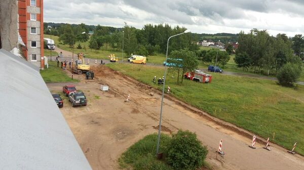Разрыв газопровода в Ругелях, на улице Академика Графтио, 23 Разрыв газопровода в Ругелях, на улице Академика Графтио, 23 - Sputnik Латвия
