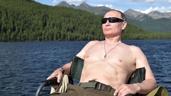 Krievijas prezidents Vladimirs Putins pavadīja atpūtu Tivas Republikā - Sputnik Latvija
