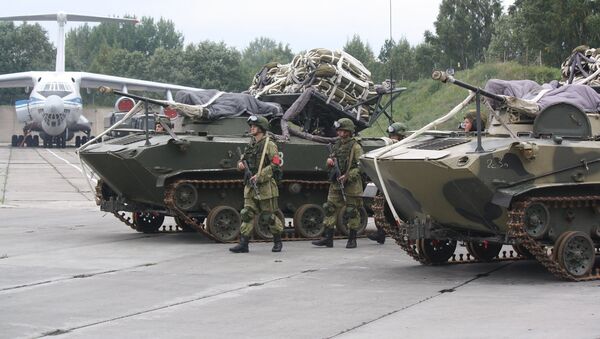 Подразделения ПВО Западного военного округа во время учений Запад-2017 - Sputnik Latvija
