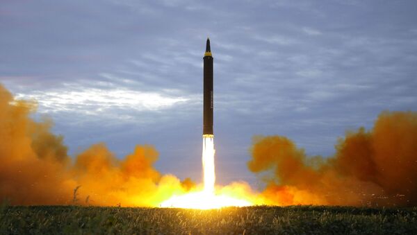 Ziemeļkorejas raķetes starts. Foto no arhīva - Sputnik Latvija