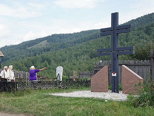 Памятник венгерским военнопленным на окраине Миасса (Челябинская область) Памятник венгерским военнопленным на окраине Миасса (Челябинская область) - Sputnik Латвия
