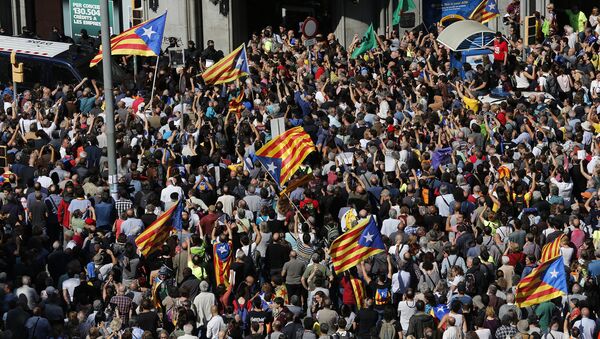 Протесты против ареста чиновников в Барселоне 20 сентября - Sputnik Латвия