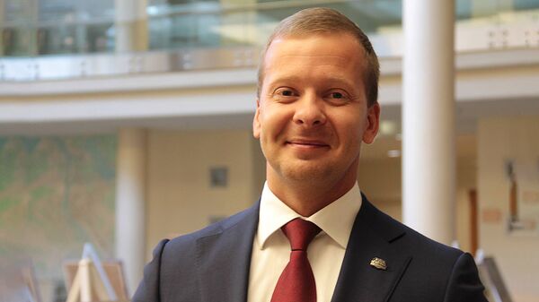 Заместитель председателя Комитета по развитию Риги Алексей Росликов Заместитель председателя Комитета по развитию Риги Алексей Росликов - Sputnik Латвия