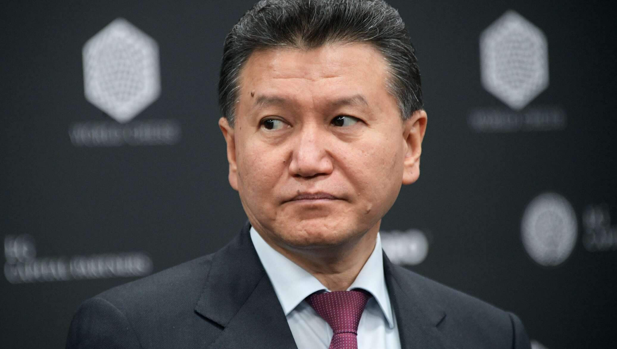 Где сейчас илюмжинов