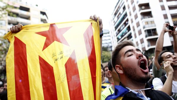 Всеобщая забастовка в поддержку референдума о независимости Каталонии в Барселоне - Sputnik Latvija
