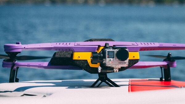 Беспилотный летательный аппарат латвийского предприятия AirDog - Sputnik Латвия