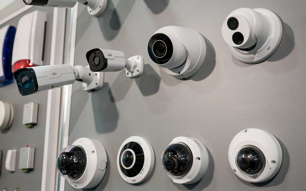 Системы видеонаблюдения для безопасности дома - Sputnik Латвия