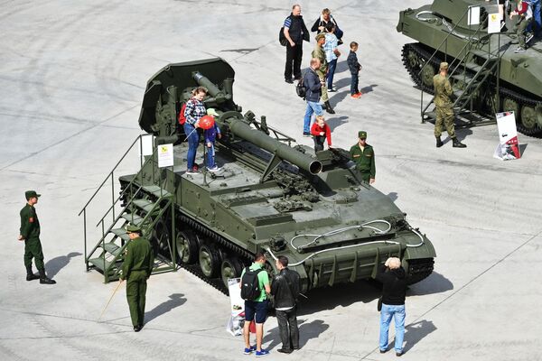Русский термоядерный Тюльпан - самый могущественный миномет в мире Русский термоядерный Тюльпан - самый могущественный миномет в мире - Sputnik Латвия