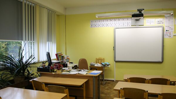 В школьном кабинете - Sputnik Латвия