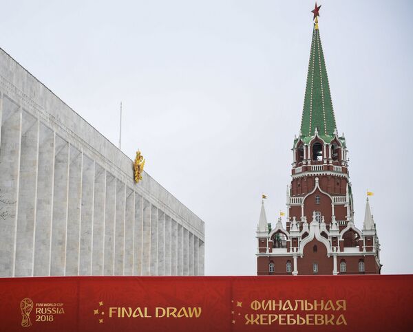 Подготовка к жеребьевке чемпионата мира по футболу 2018 Подготовка к жеребьевке чемпионата мира по футболу 2018 - Sputnik Latvija