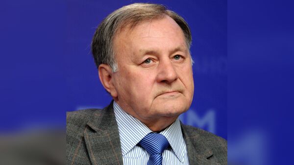 Политолог, эксперт по проблемам стран Ближнего Востока Станислав Тарасов - Sputnik Латвия