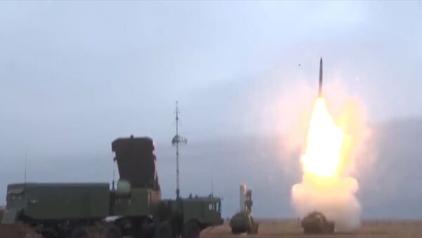 Боевые пуски ЗРК С-400 Триумф - Sputnik Латвия