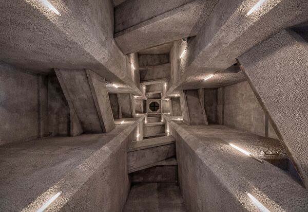 Снимок Bones фотографа Francis Meslet, финалист конкурса Art of Building photography awards 2017 Снимок Bones фотографа Francis Meslet, финалист конкурса Art of Building photography awards 2017 - Sputnik Латвия