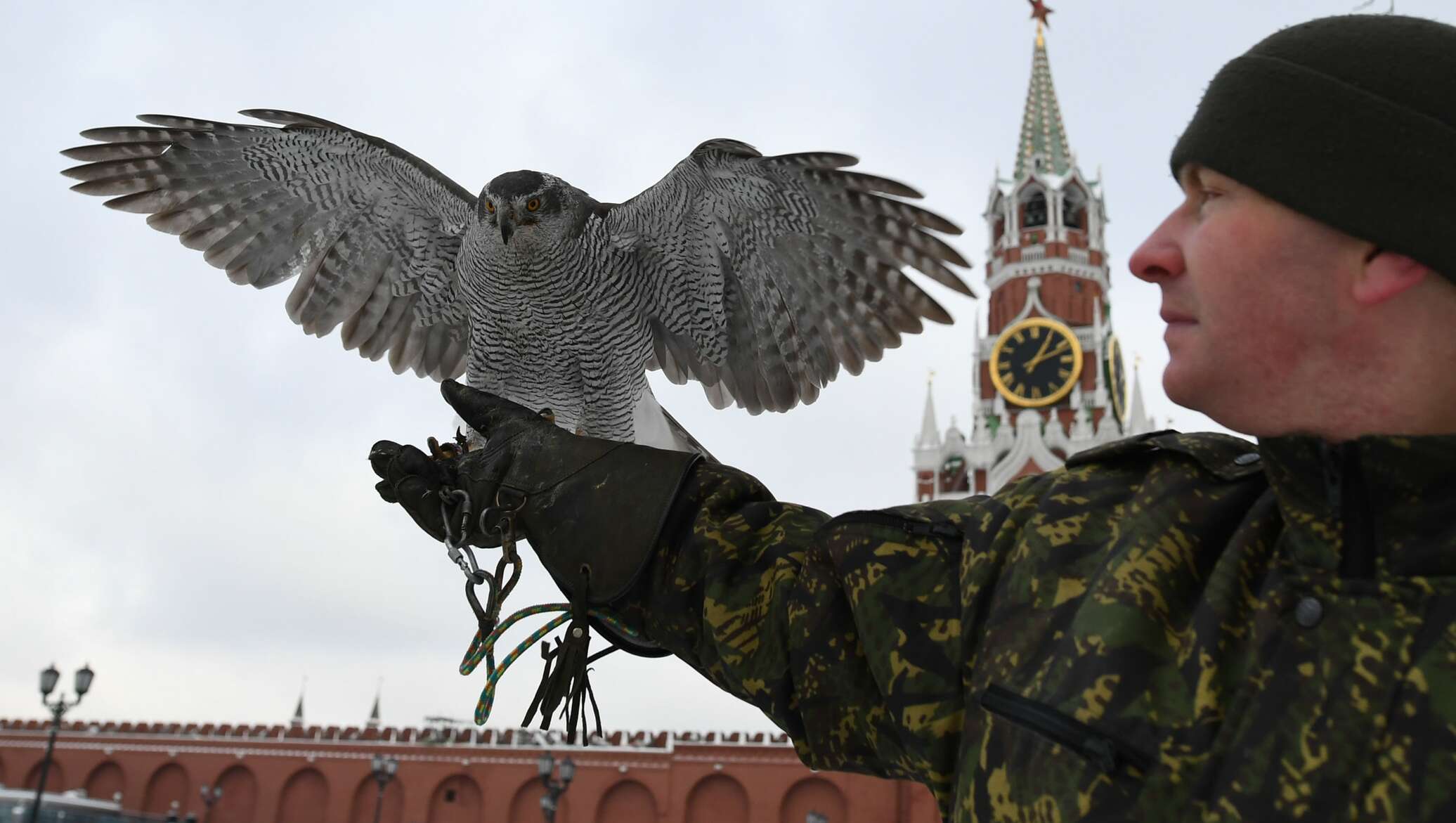 охрана кремля в москве