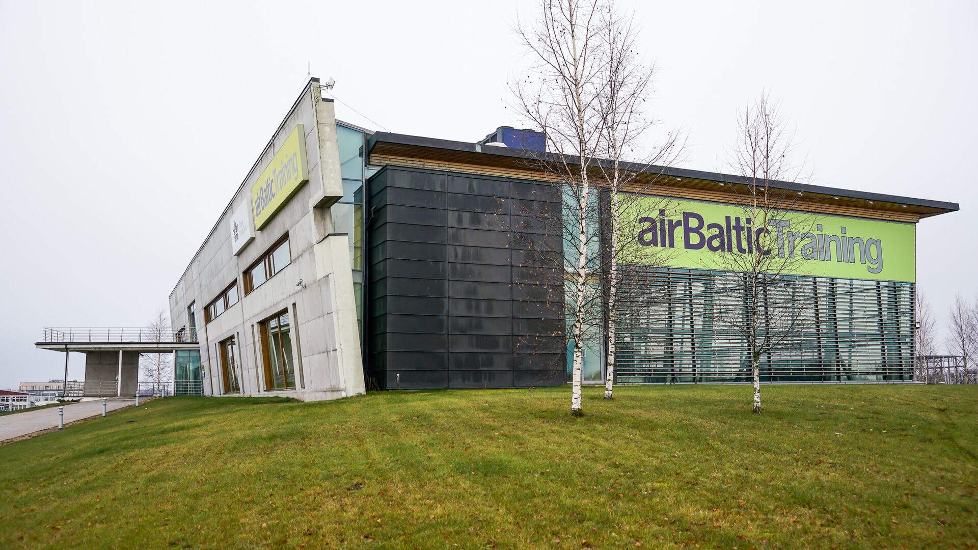 Тренировочный центр авиакомпании airBaltic - Sputnik Latvija, 1920, 15.03.2022