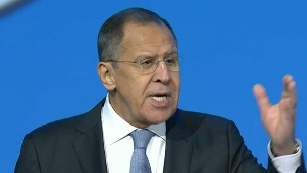 Крики делегатов прервали речь Лаврова на конгрессе в Сочи - Sputnik Латвия