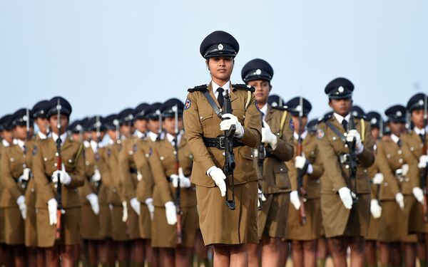 Girl Power: Female Cops Across the World - Sputnik Латвия