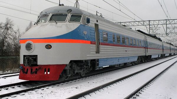 Скоростной электропоезд ЭР200 первого выпуска Скоростной электропоезд ЭР200 первого выпуска - Sputnik Латвия