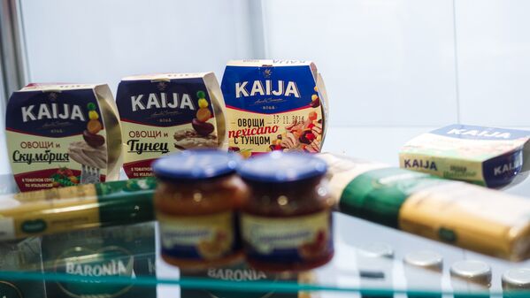 Консервированные овощи с тунцом торговой марки KAIJA, эксклюзивным дистрибьютором в России которой является ООО Балтис - Sputnik Латвия