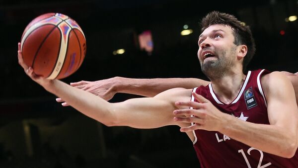 Баскетболист Кристапс Яниченокс - Sputnik Латвия